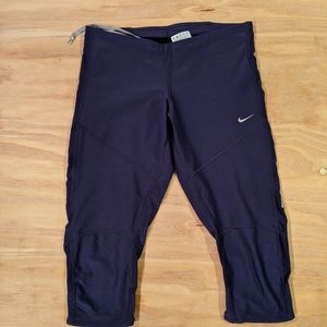 Nike Dry Fit Crops